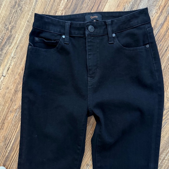 NWOT Quince Stretch High Rise Straight Jeans Women 26 Black Excellent - Picture 3 of 7